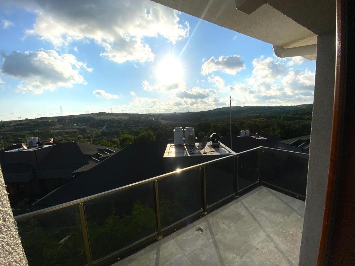 Wonderful Villa Airport 5 Minutes Arnavutkoy Екстер'єр фото